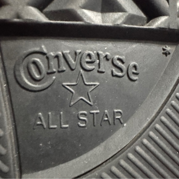 🖤 Converse Batman v Superman High Top Sneakers – Men’s 7.5 / Women’s 9 - Picture 4 of 16